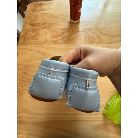 NWOT Emerald Label Light‎ Blue Women Loafers Slip On Size 37 EU 6.5 US Leather - Picture 3 of 5